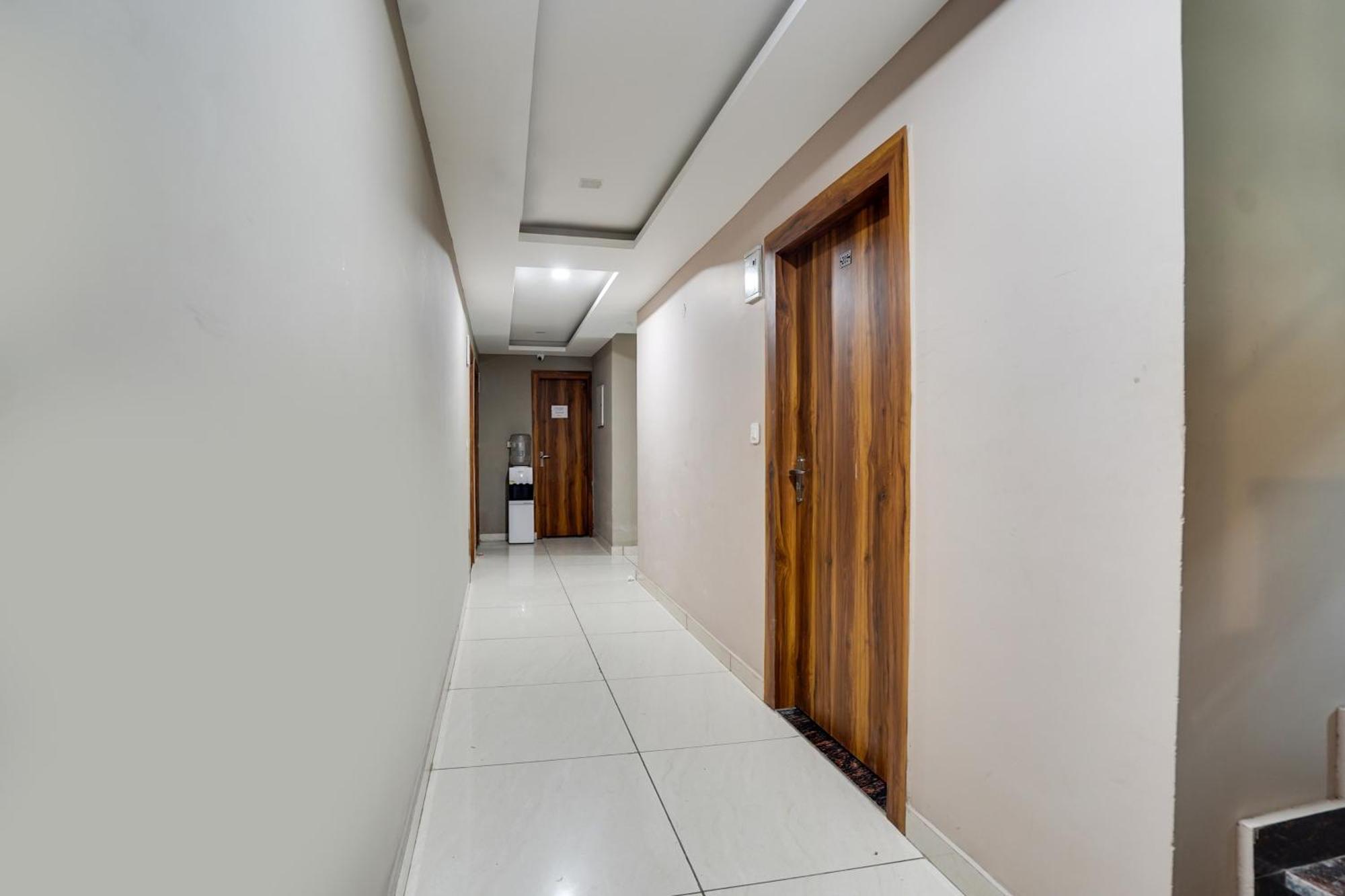 Super Townhouse Tapovan ภายนอก รูปภาพ