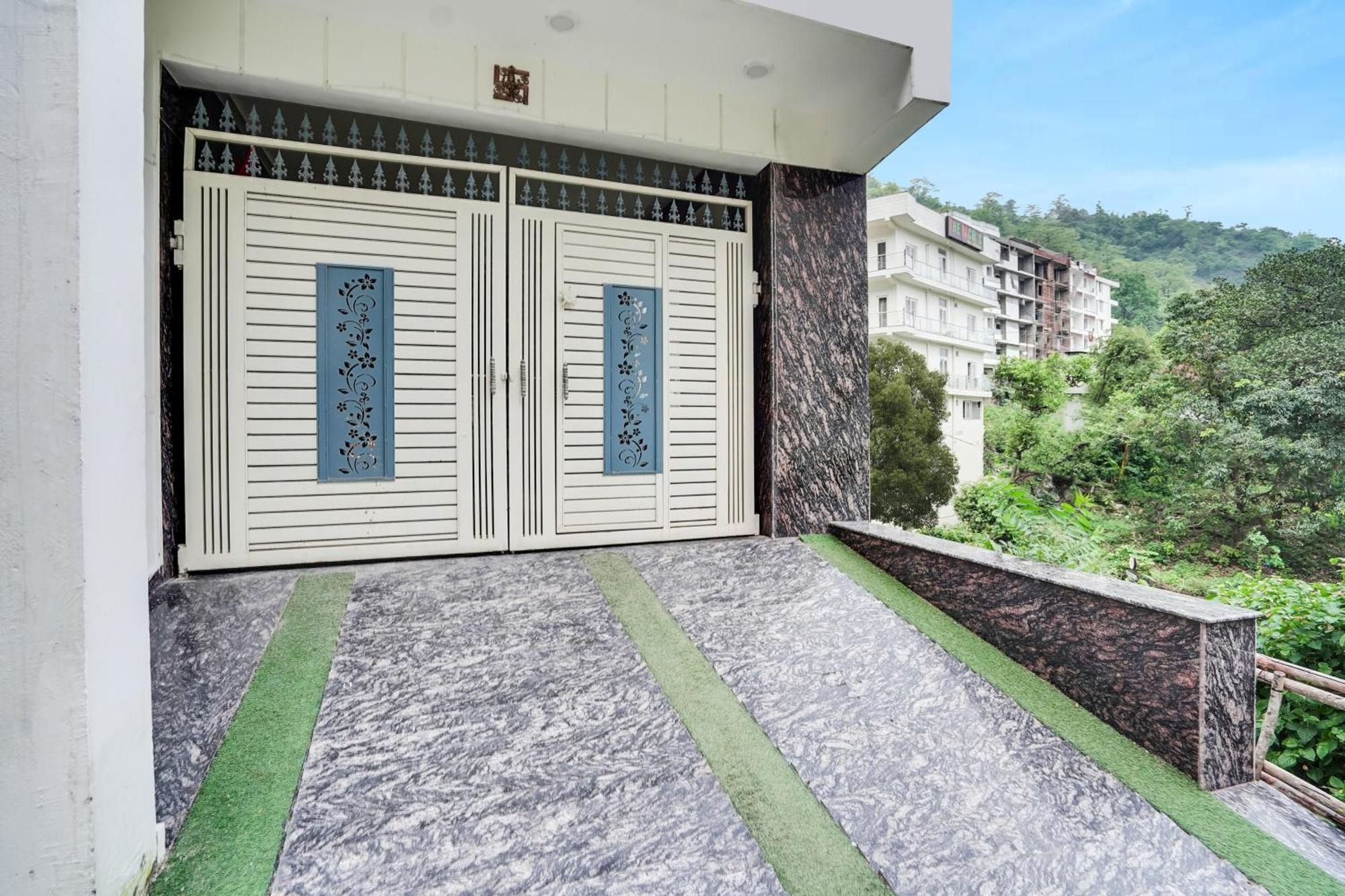 Super Townhouse Tapovan ภายนอก รูปภาพ