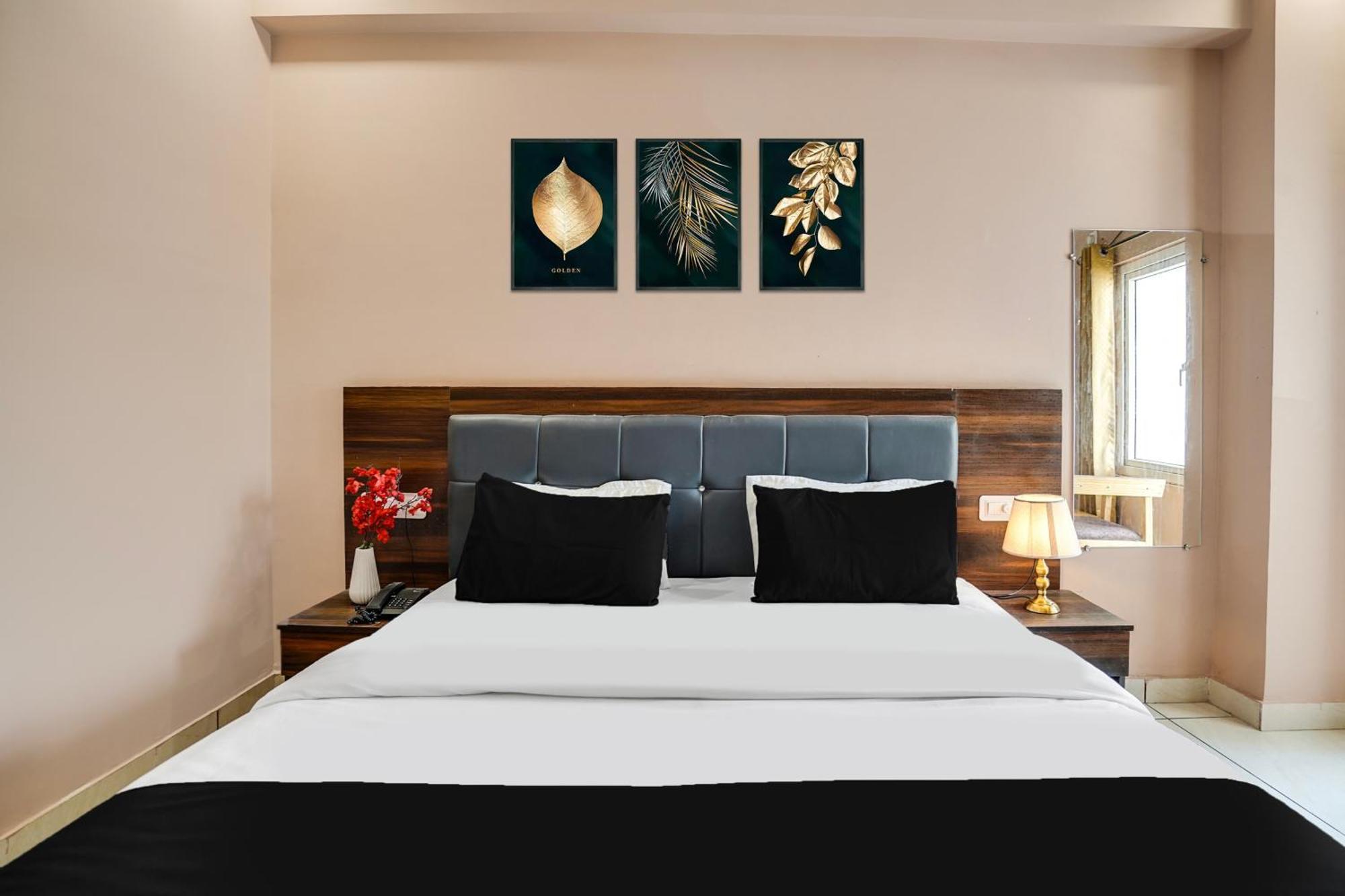 Super Townhouse Tapovan ภายนอก รูปภาพ