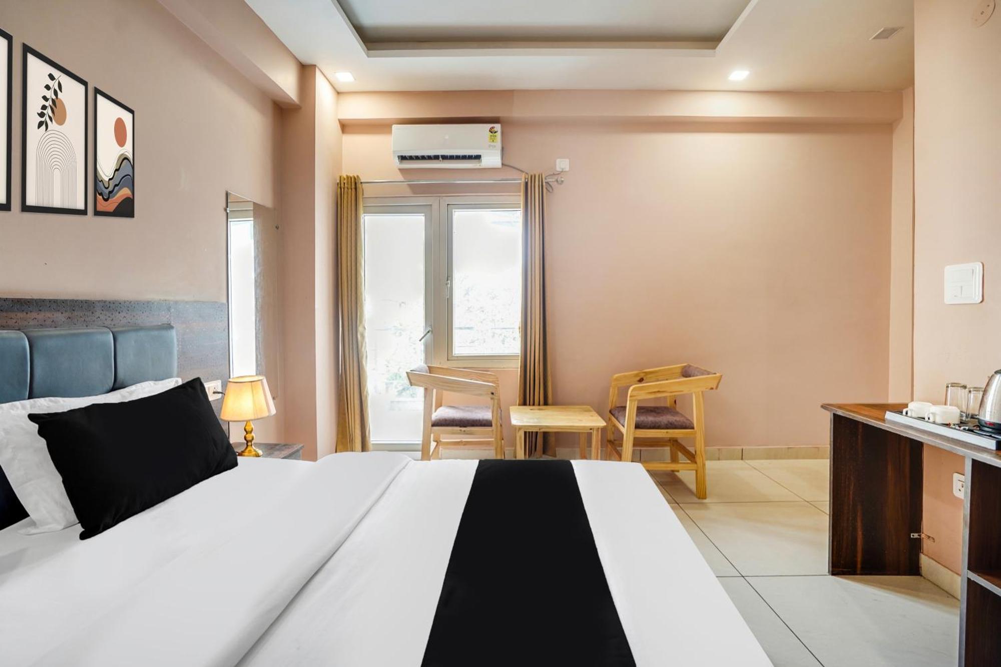 Super Townhouse Tapovan ภายนอก รูปภาพ