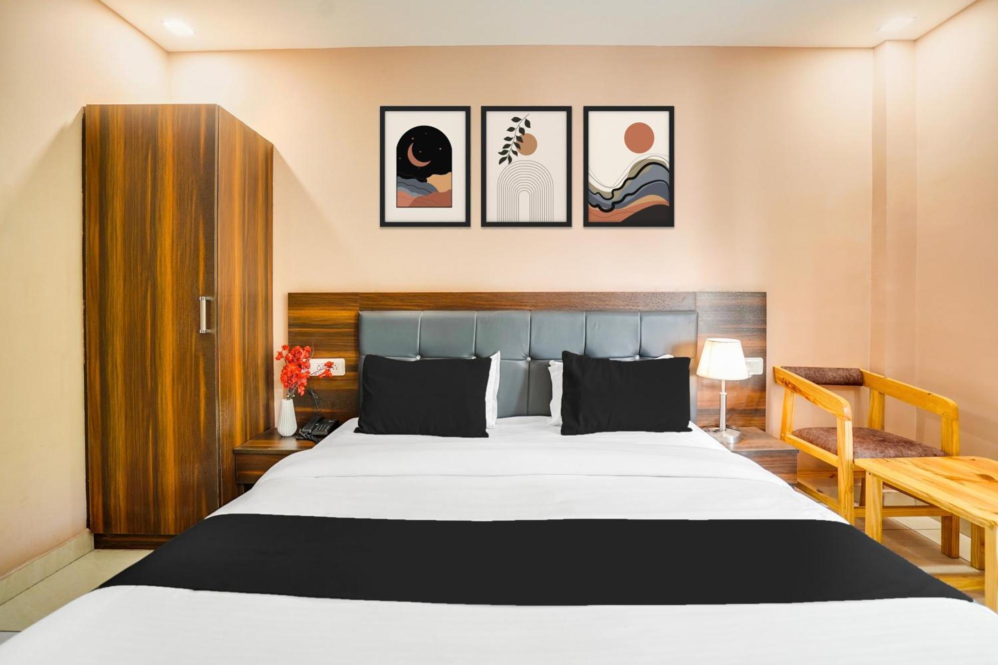 Super Townhouse Tapovan ภายนอก รูปภาพ